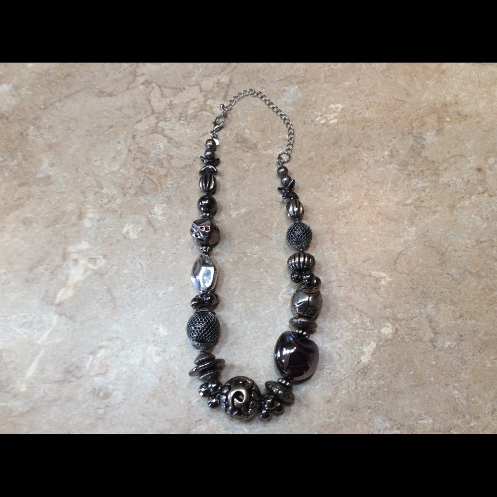 Pretty costume necklace